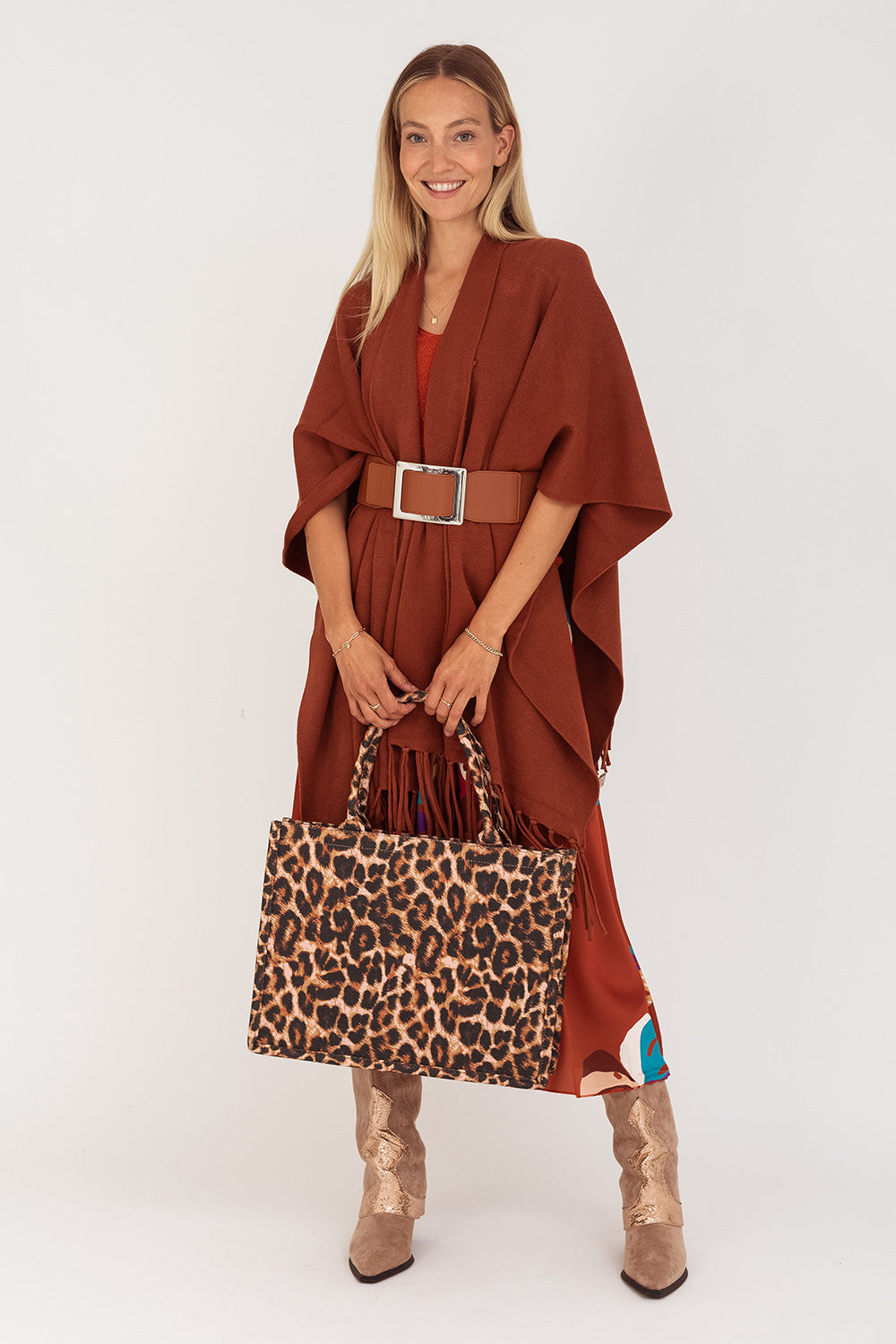 Poncho Noor