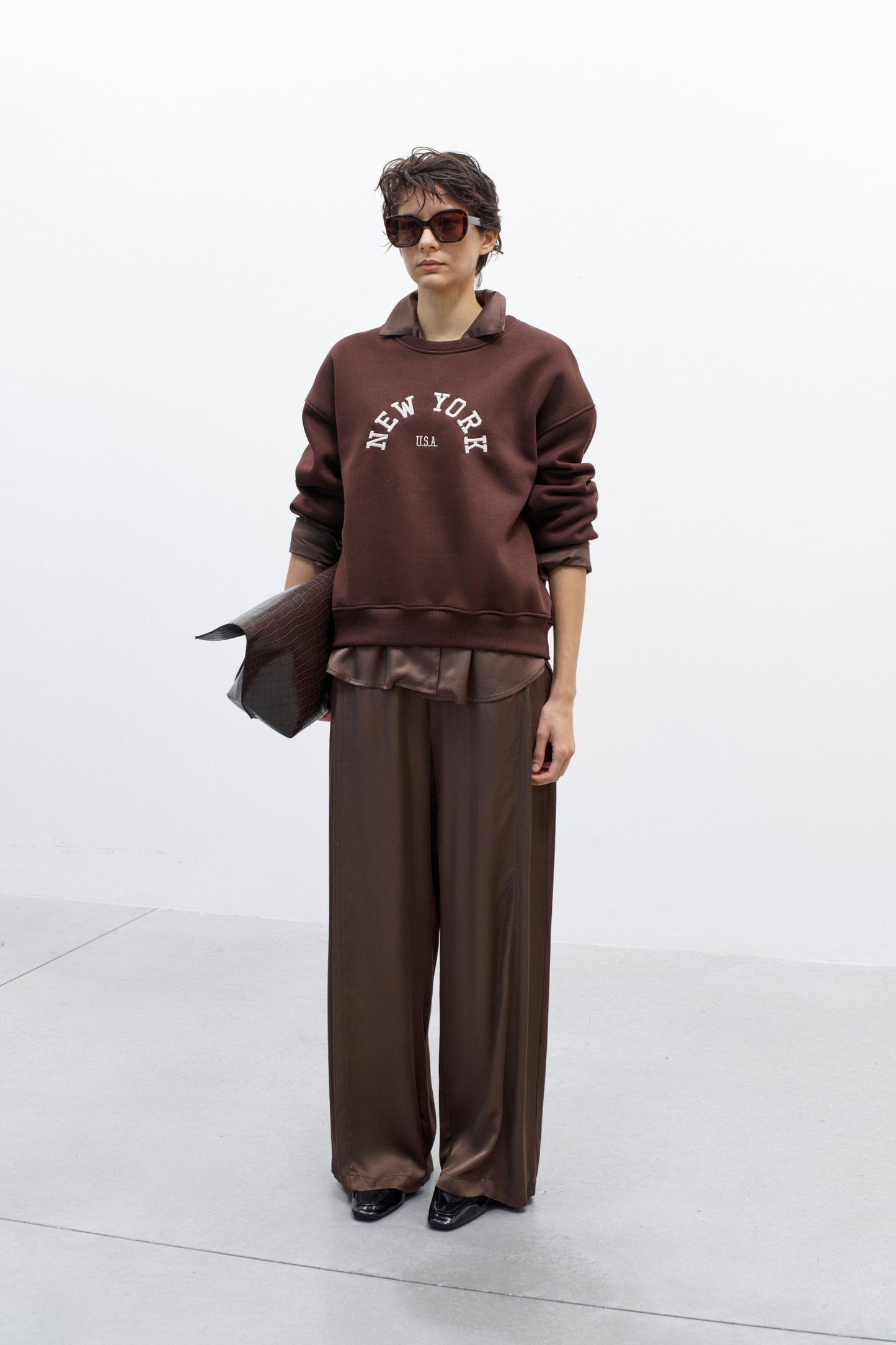 Lumina sweater New York - Bruin