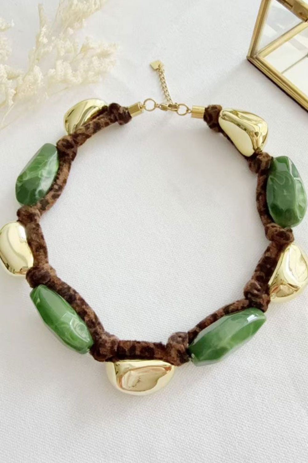 Ketting stenen leopard detail groen