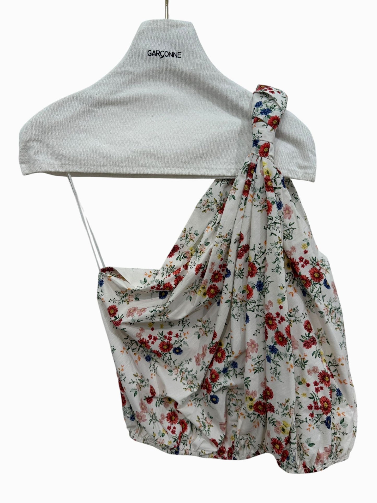 Garçonne one-shoulder flower top wit