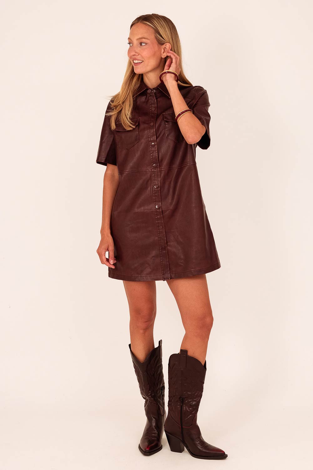 Jurkje doorknoop vegan leather bordeaux