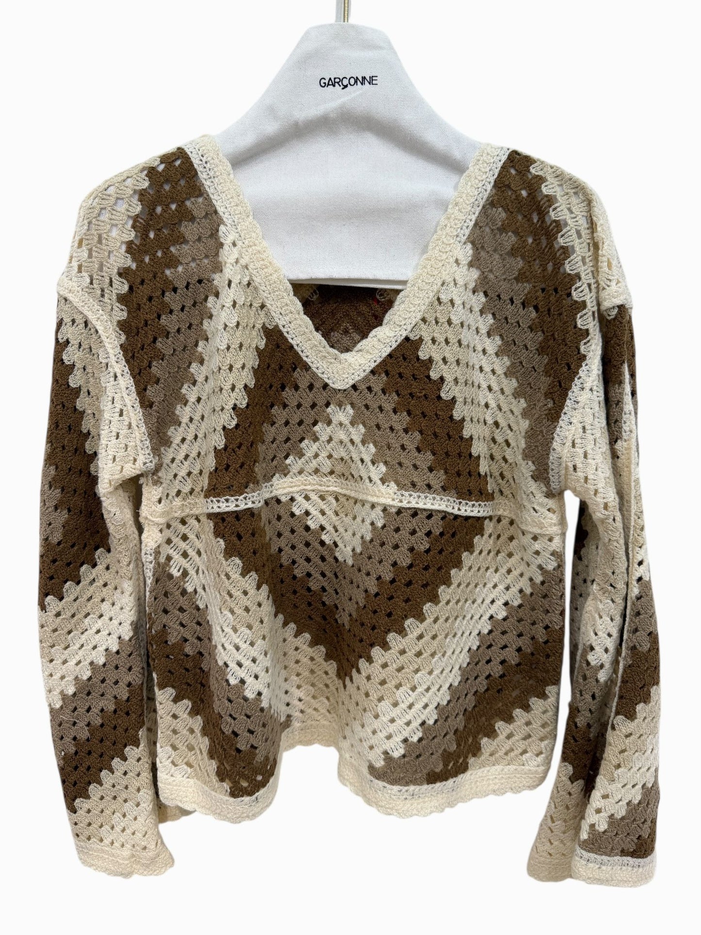 Garçonne crochet top camel