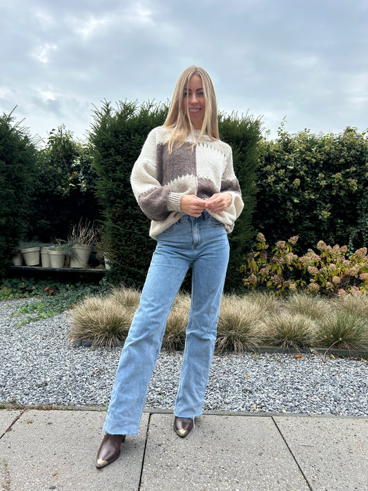 Garçonne trui grote ruit taupe